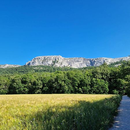 TourvesBastide Saint Supin公寓 外观 照片
