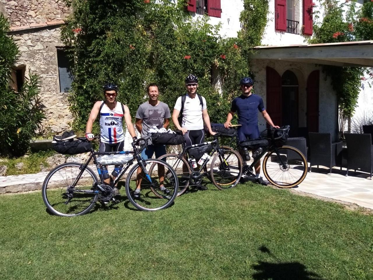 TourvesBastide Saint Supin公寓 外观 照片